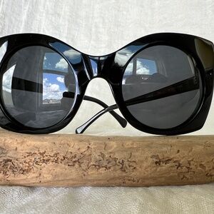 Zac Posen “Leona” Cat Eye Sunglasses – Black Acetate - Super chic!